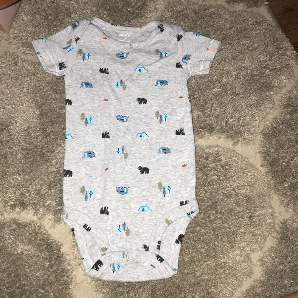 Brand new Carter’s 9 month onsie